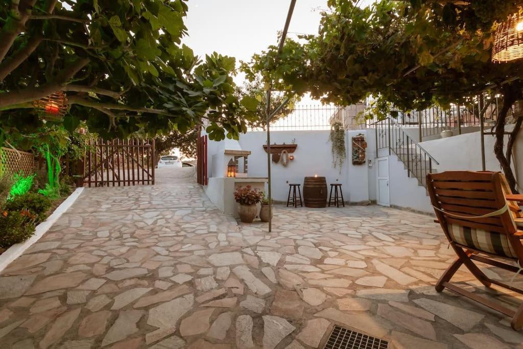 Serenity Studio For Couples Asgourou Bagian luar foto